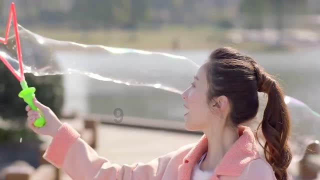 第一次看到宝宝是什么感觉？游戏画面
